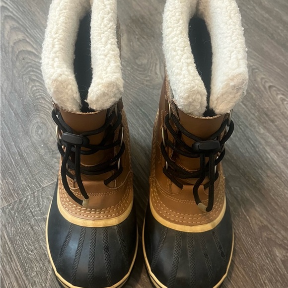SOREL Caribou Waterproof Winter Boots Size 5 main image 10